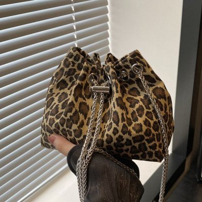 Women Fashion Leopard Printed Chain Bucket Bag