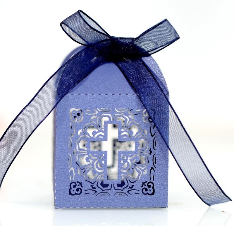 Simple Creative Cross Hollow Lace Bow Candy Box