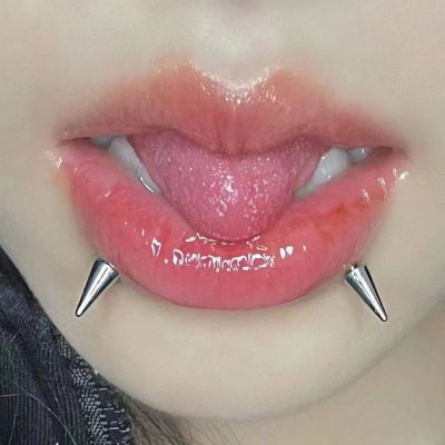 Women Fashion Long Pointed Cone Lip Stud Stainless Steel Body Piercing Jewelry